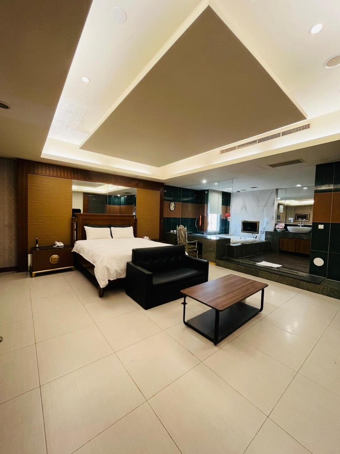 Walker Motel Taipei Bagian luar foto