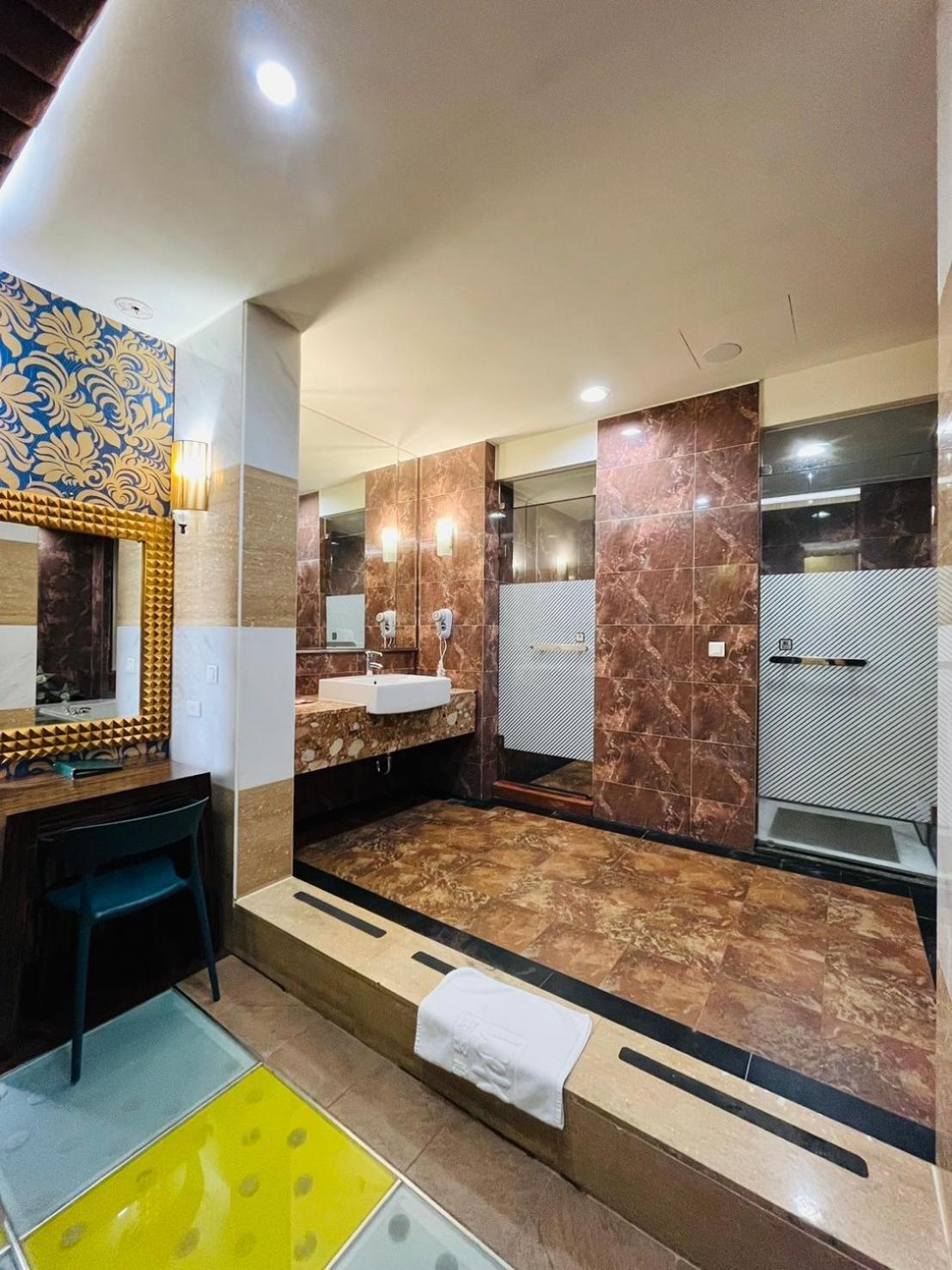 Walker Motel Taipei Bagian luar foto