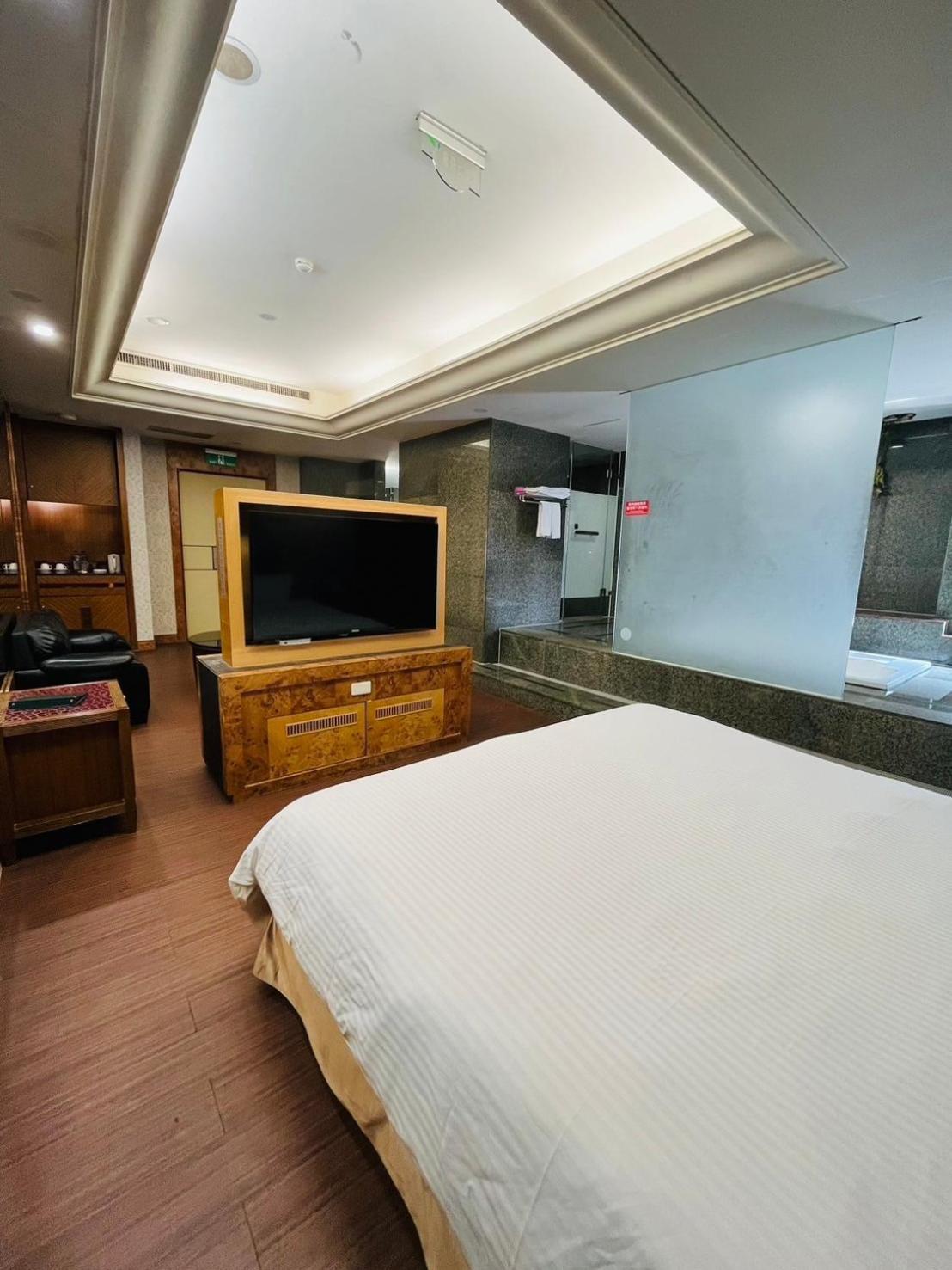 Walker Motel Taipei Bagian luar foto